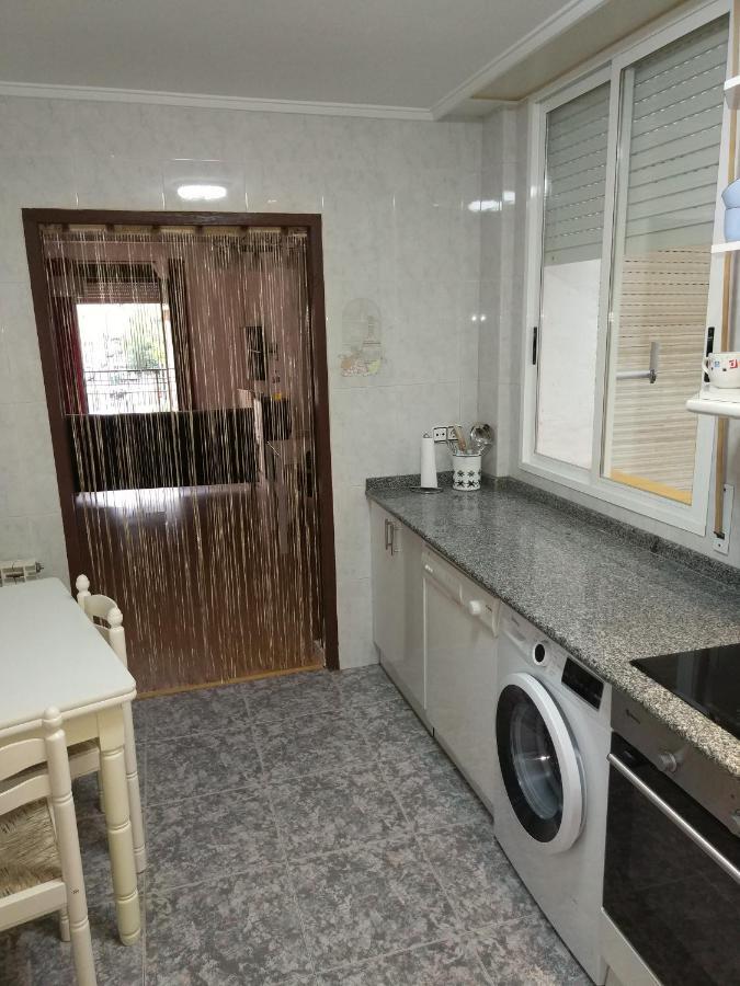 Piso Para Grupos En 洛格罗尼奥 外观 照片